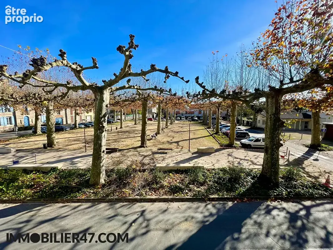 Maison de village  en pierre avec jardin a restaurer - photo 12