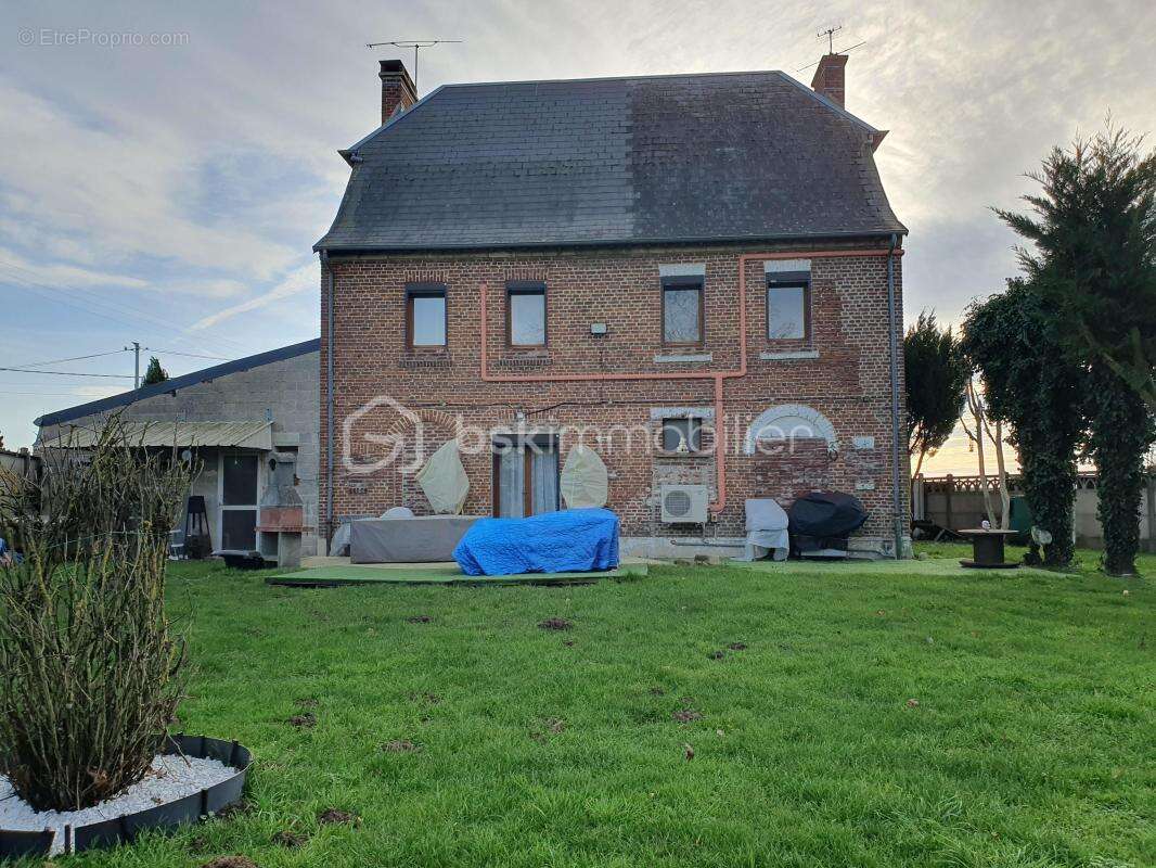 Maison à ESSIGNY-LE-GRAND