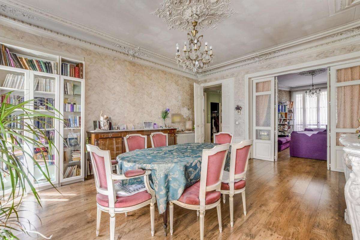 Paris 9eme : richer / faubourg poissonnière / grands boulevards - cinq pieces - 125m2 - 3-4 chambres - exclusivité - photo 6