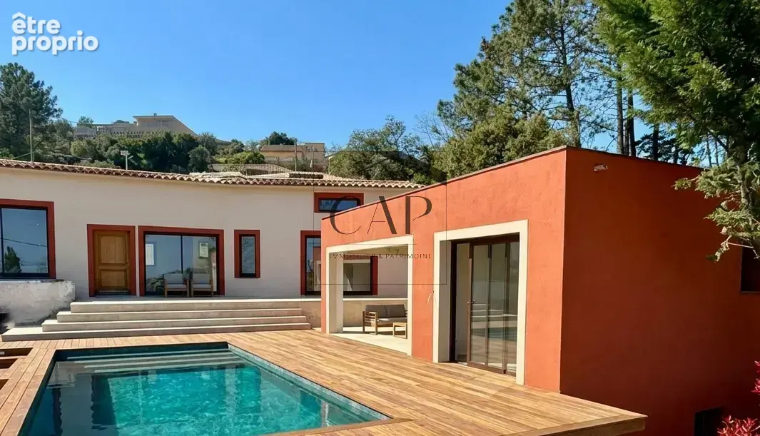 Villa de standing T5 de 196 m2 avec piscine à proximité de Solenzara - photo 2