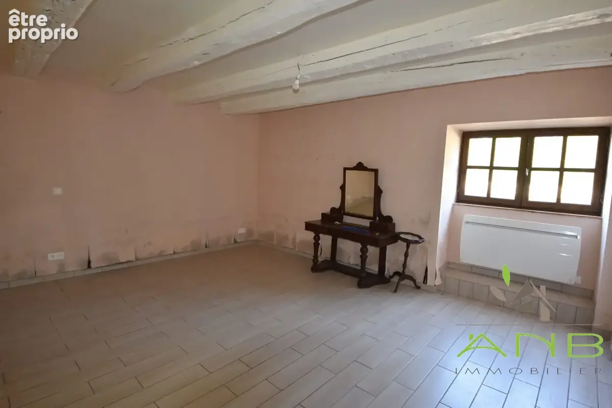 Maison 160 m² à Saint-Mathieu  - photo 7