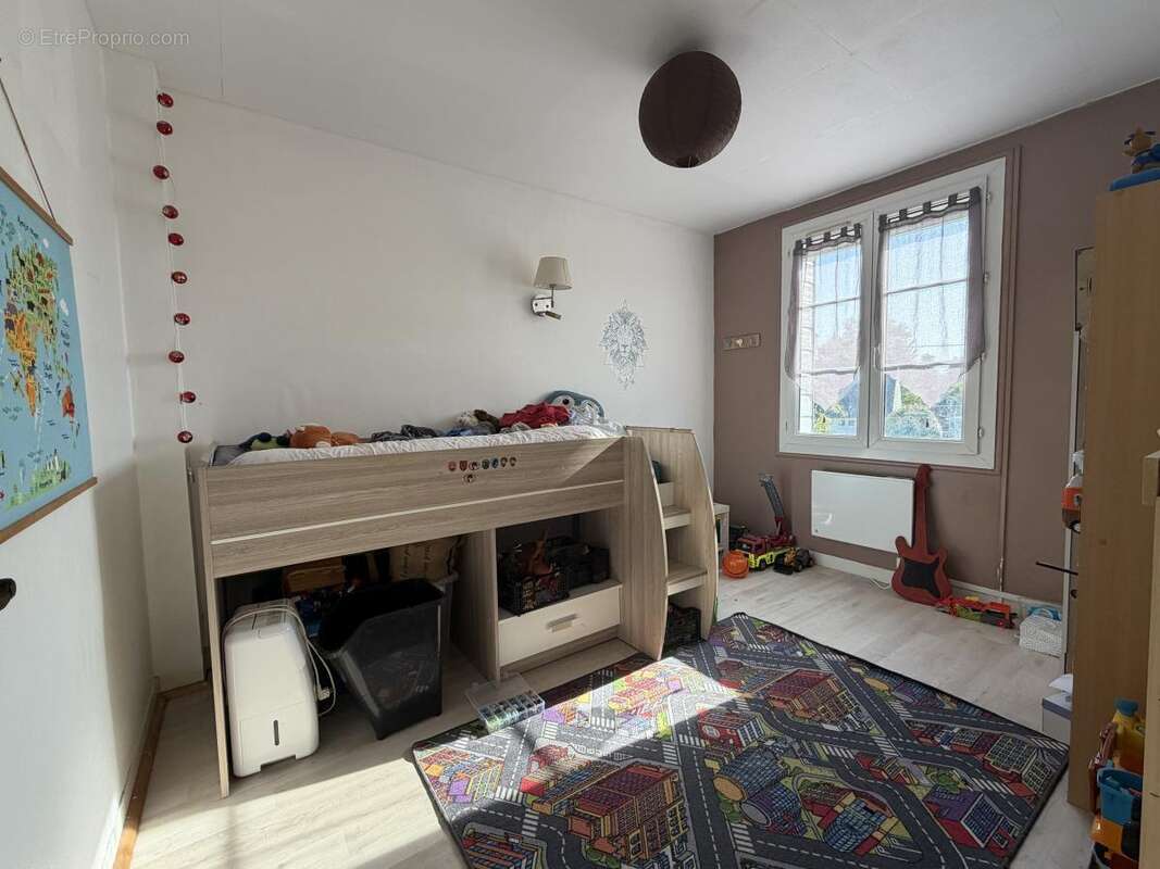 Maison à PLEYBER-CHRIST