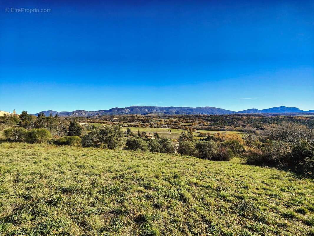 Terrain à PUIMOISSON