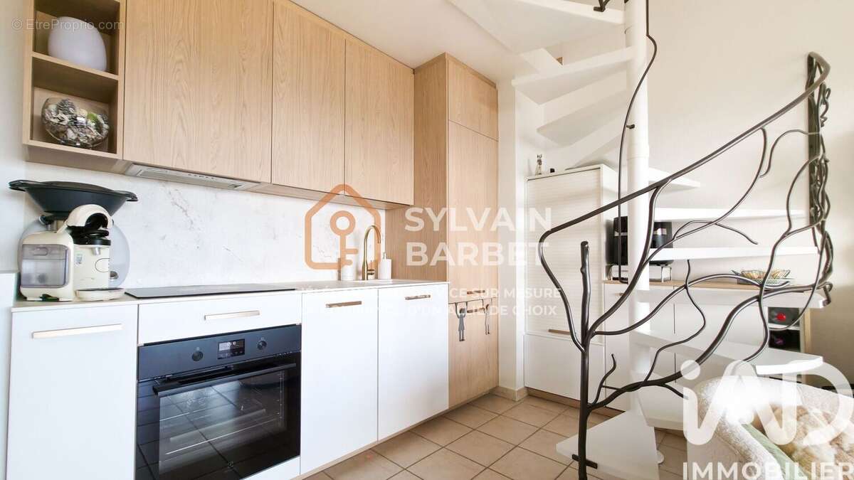 Appartement 54 m² à Carqueiranne  - photo 6