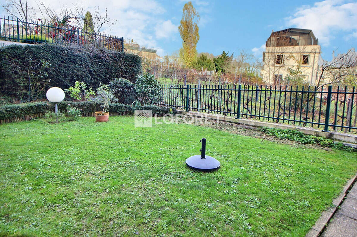 Appartement à SURESNES