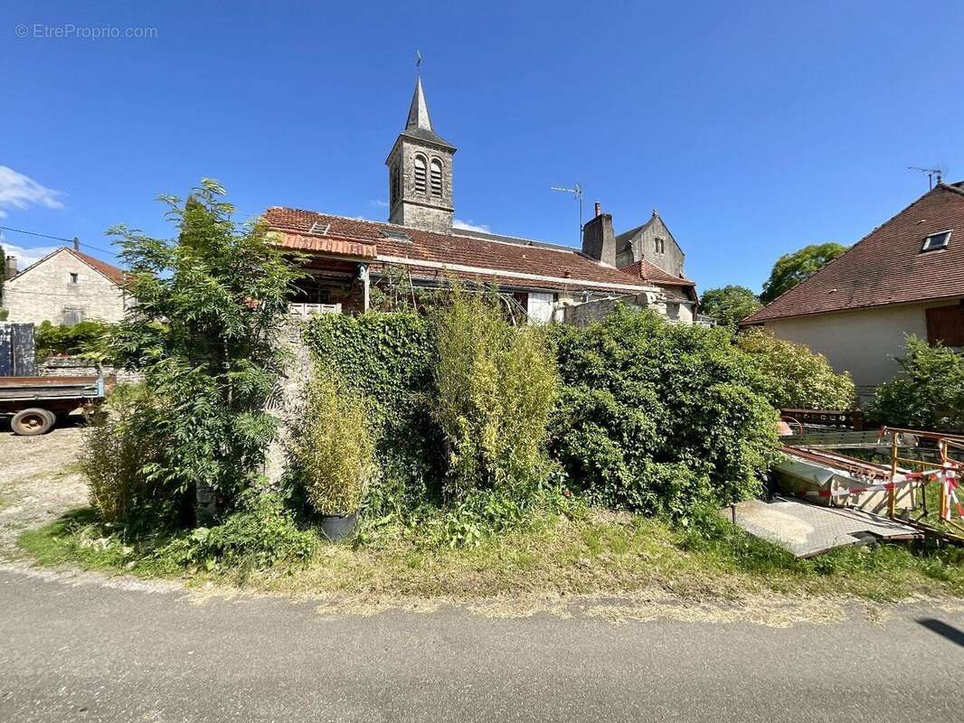 Maison historique - 120m² hab - vue imprenable - photo 16
