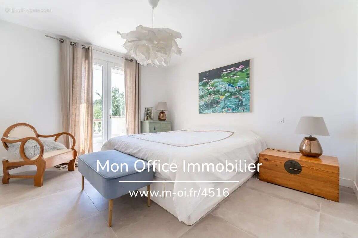 Maison à POURRIERES