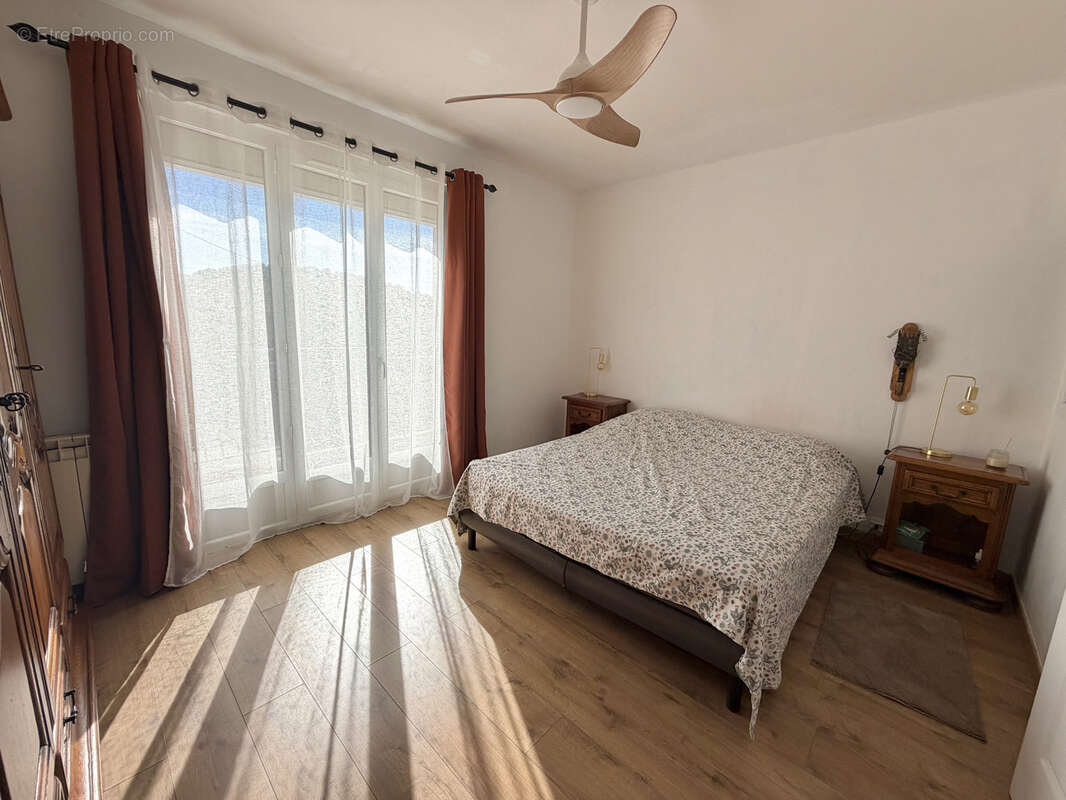Maison T5 avec T3 indépendant à Toulon Ouest - photo 5