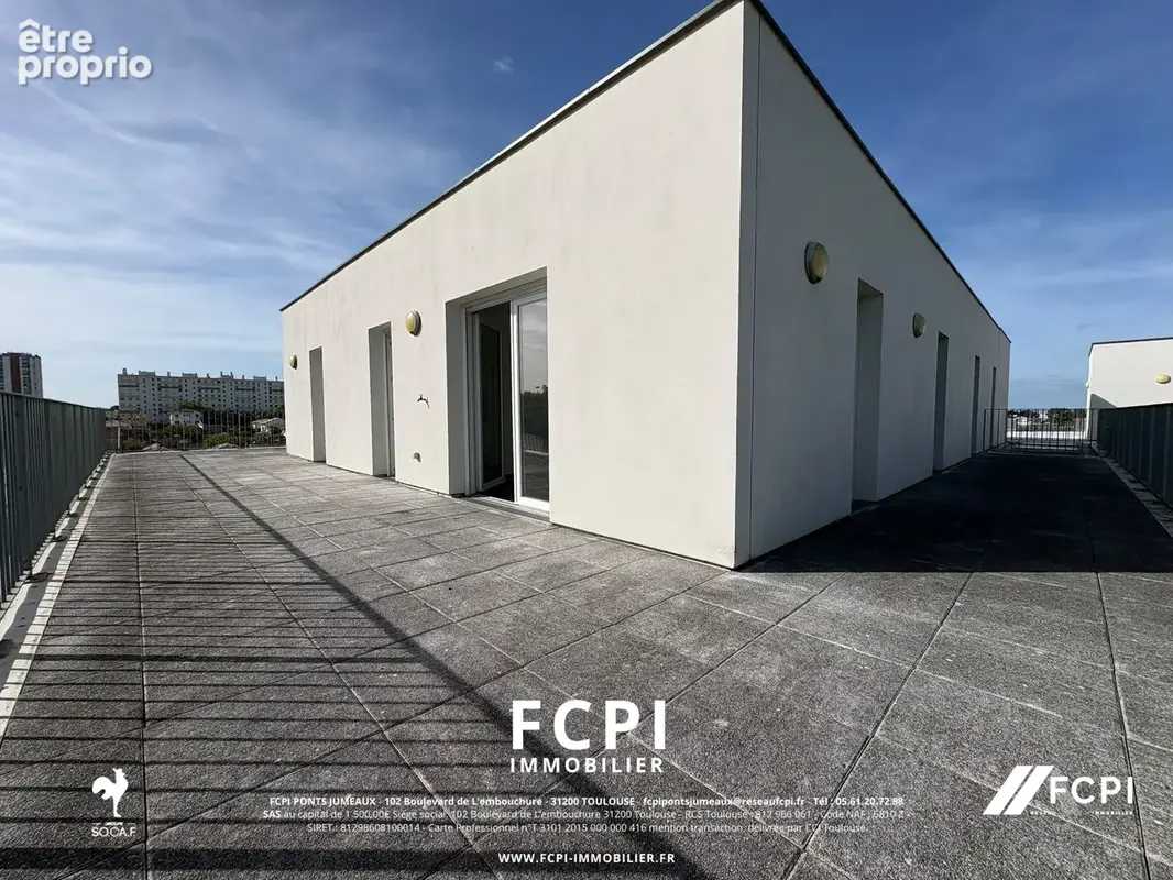 Superbe t3 avec terrasse 90m2 dernier etage - photo 10