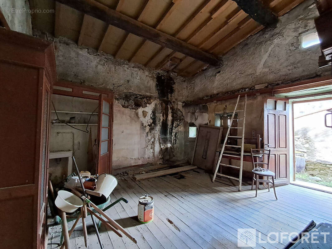 Maison Eus 4 pièce(s) 105 m2 - photo 5
