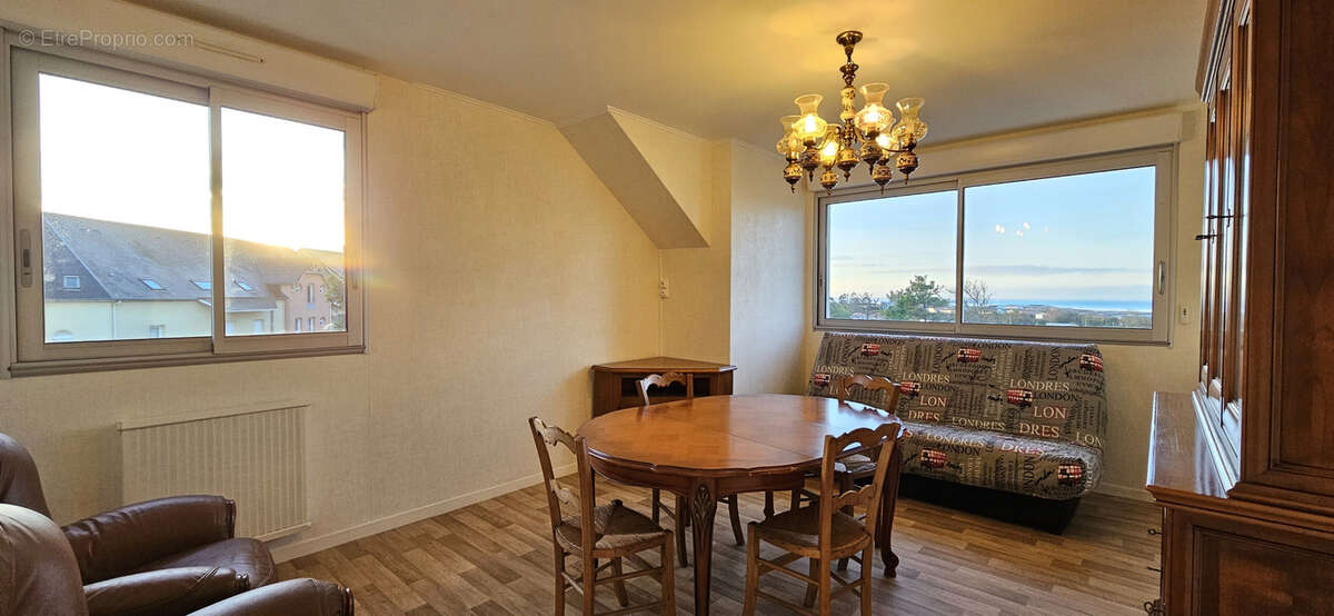 Appartement à GRANDCAMP-MAISY