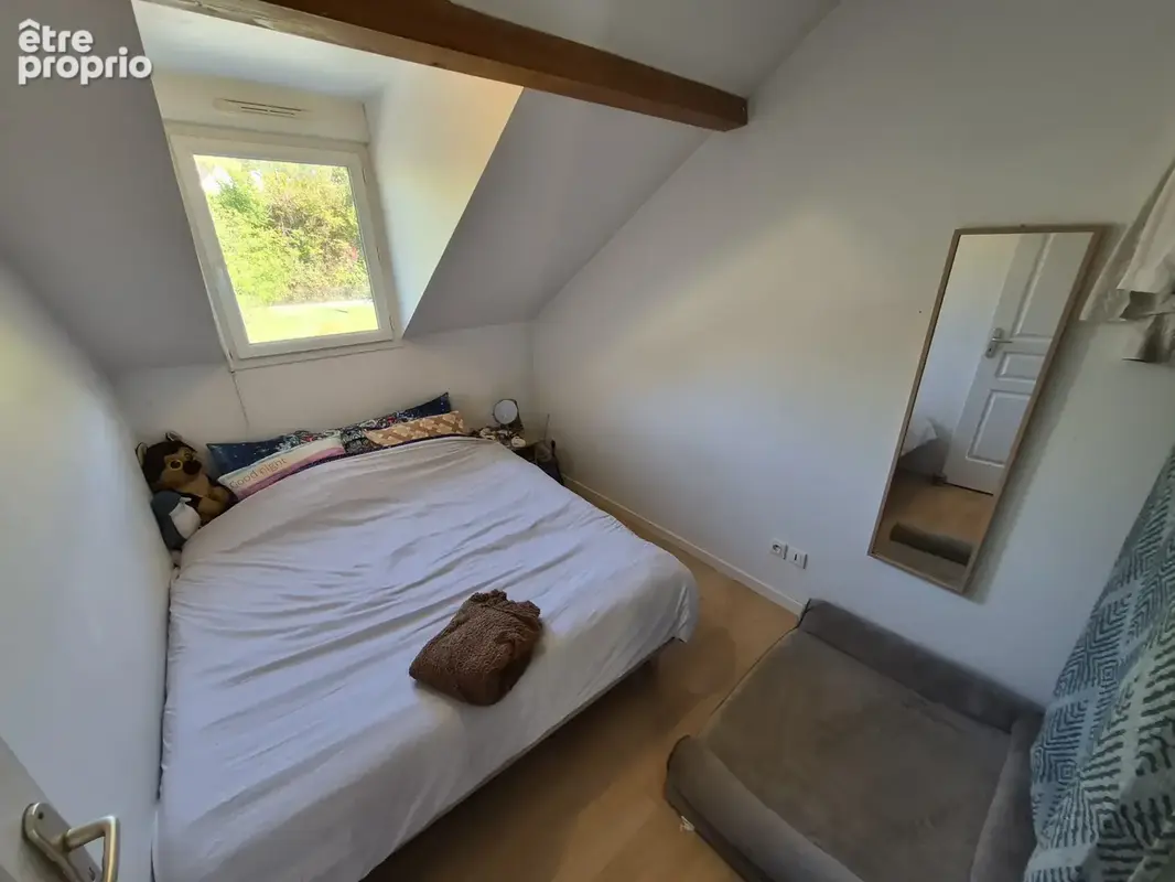 Maison jumelée de 2011 de 53 m2 édifiée sur un terrain de 190 m2 - photo 8