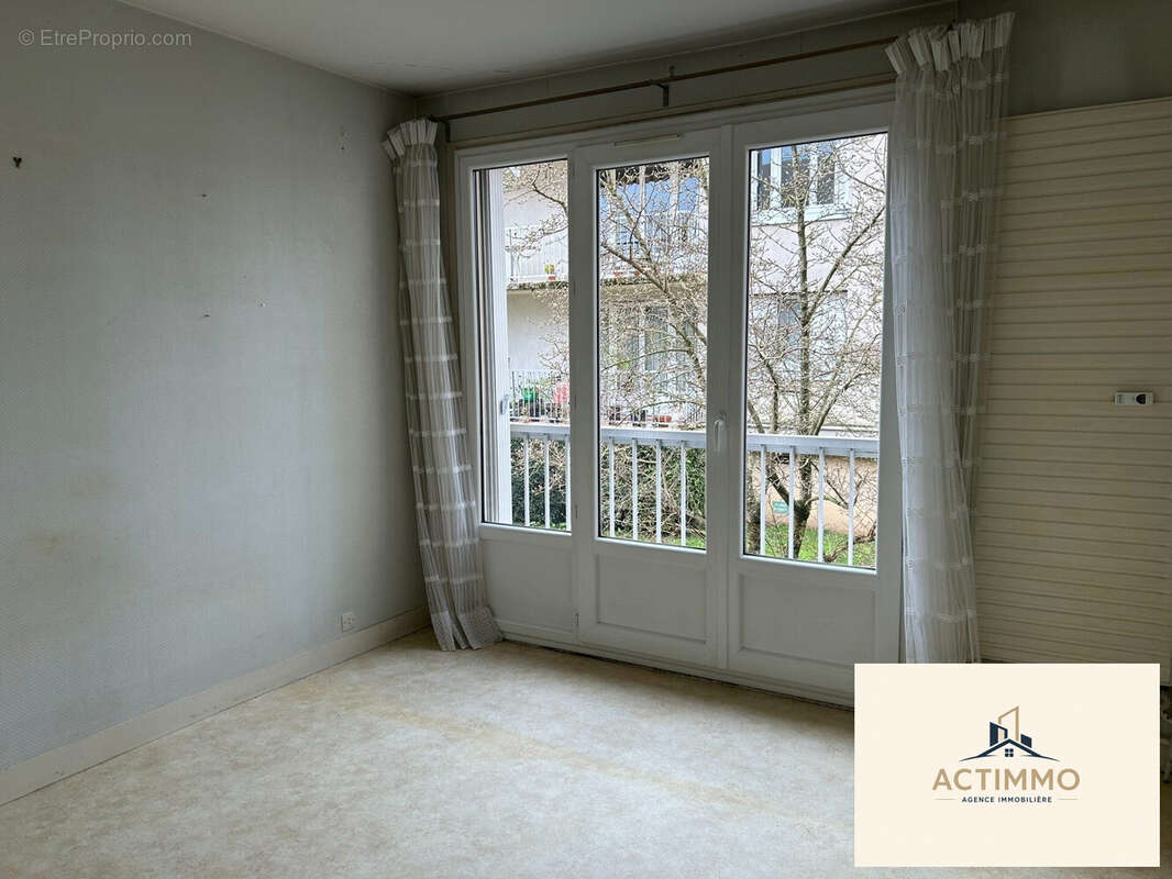 Appartement 85 m² à Joigny  - photo 7