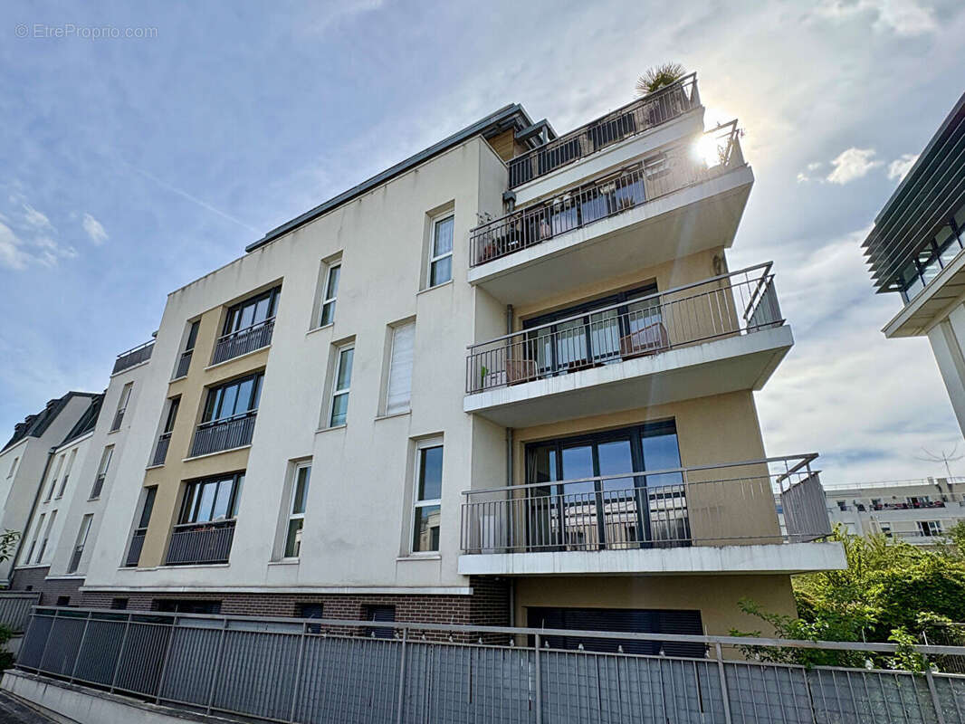 Appartement à CHATILLON