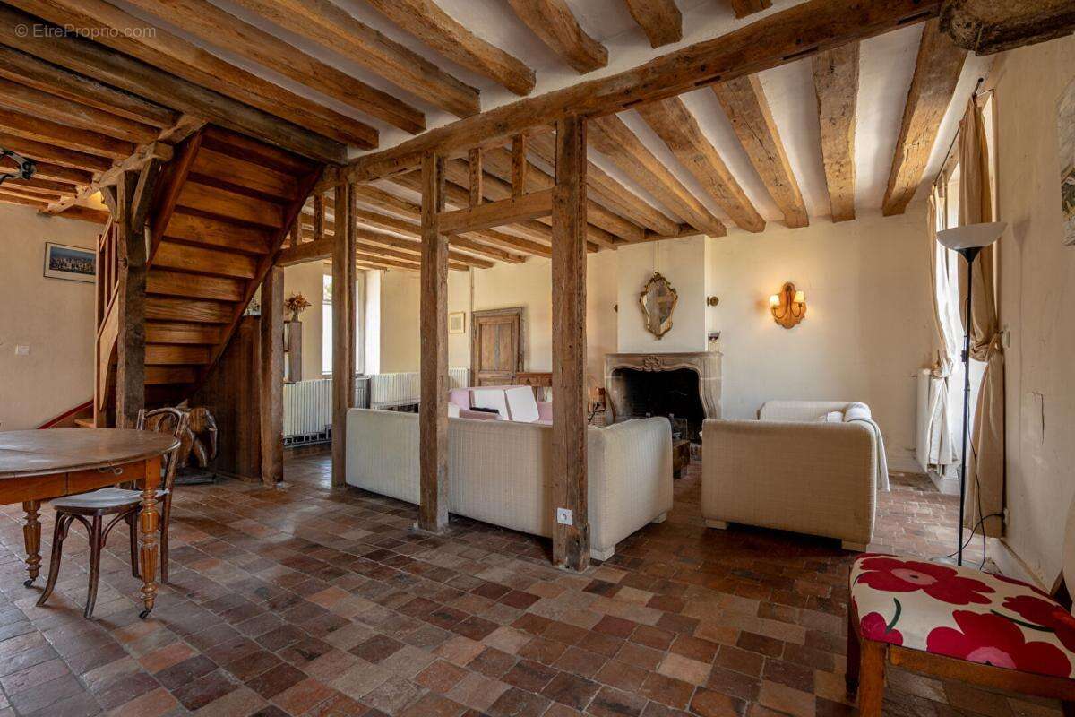 Maison à CLOYES-SUR-LE-LOIR