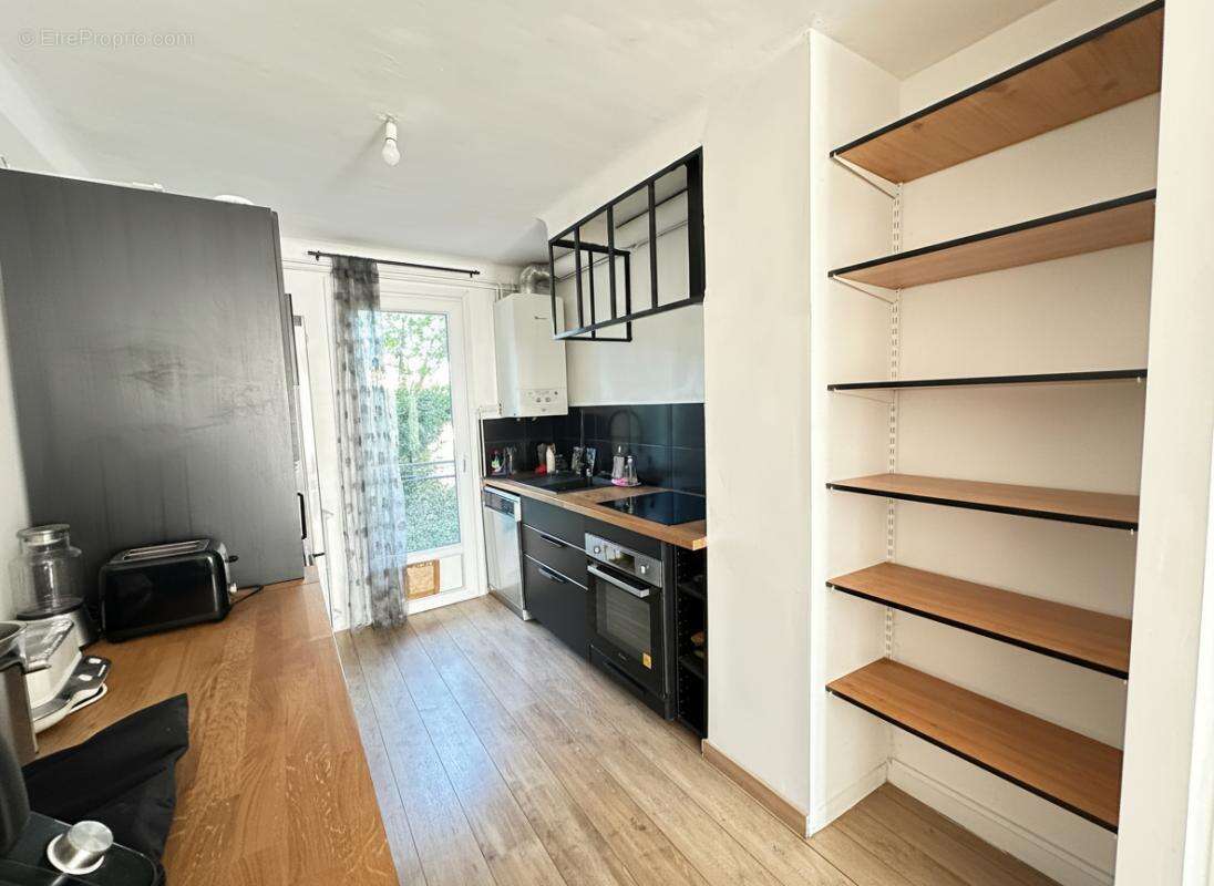 Appartement à SALON-DE-PROVENCE