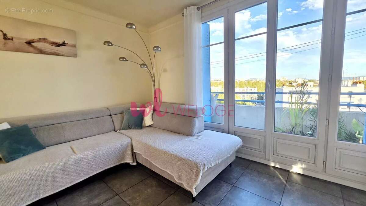 Appartement à MARSEILLE-12E