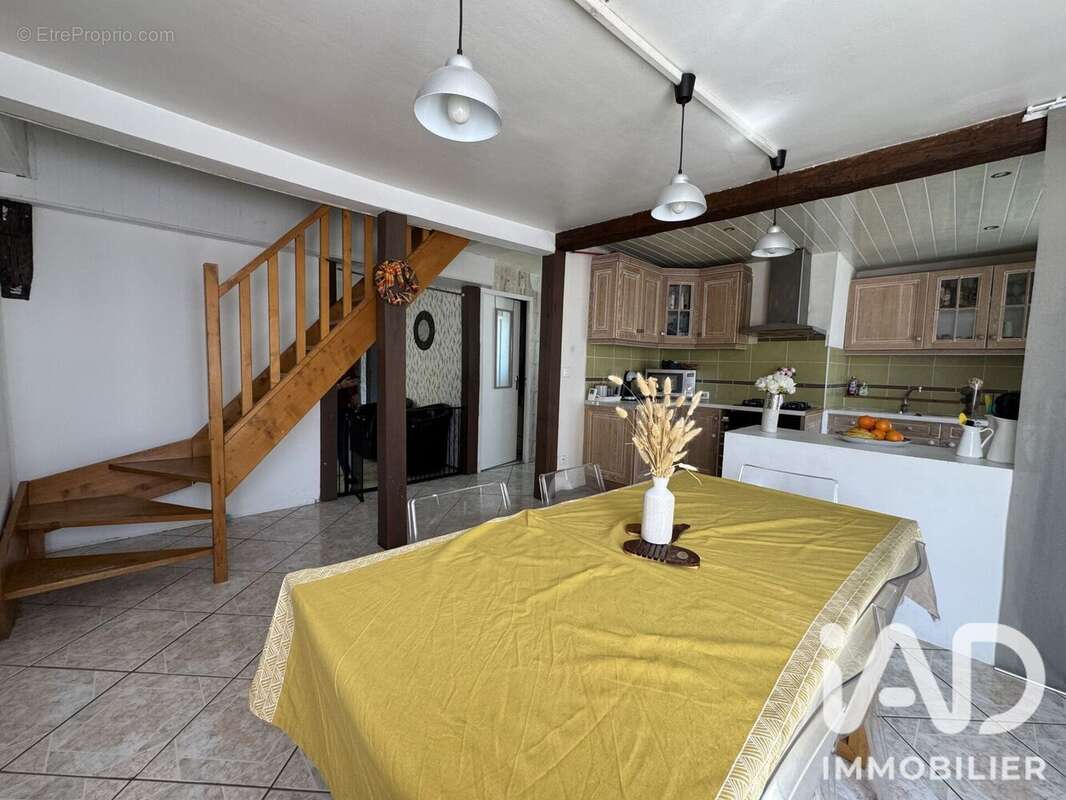 Maison 93 m² à Cloyes-Sur-Le-Loir  - photo 2