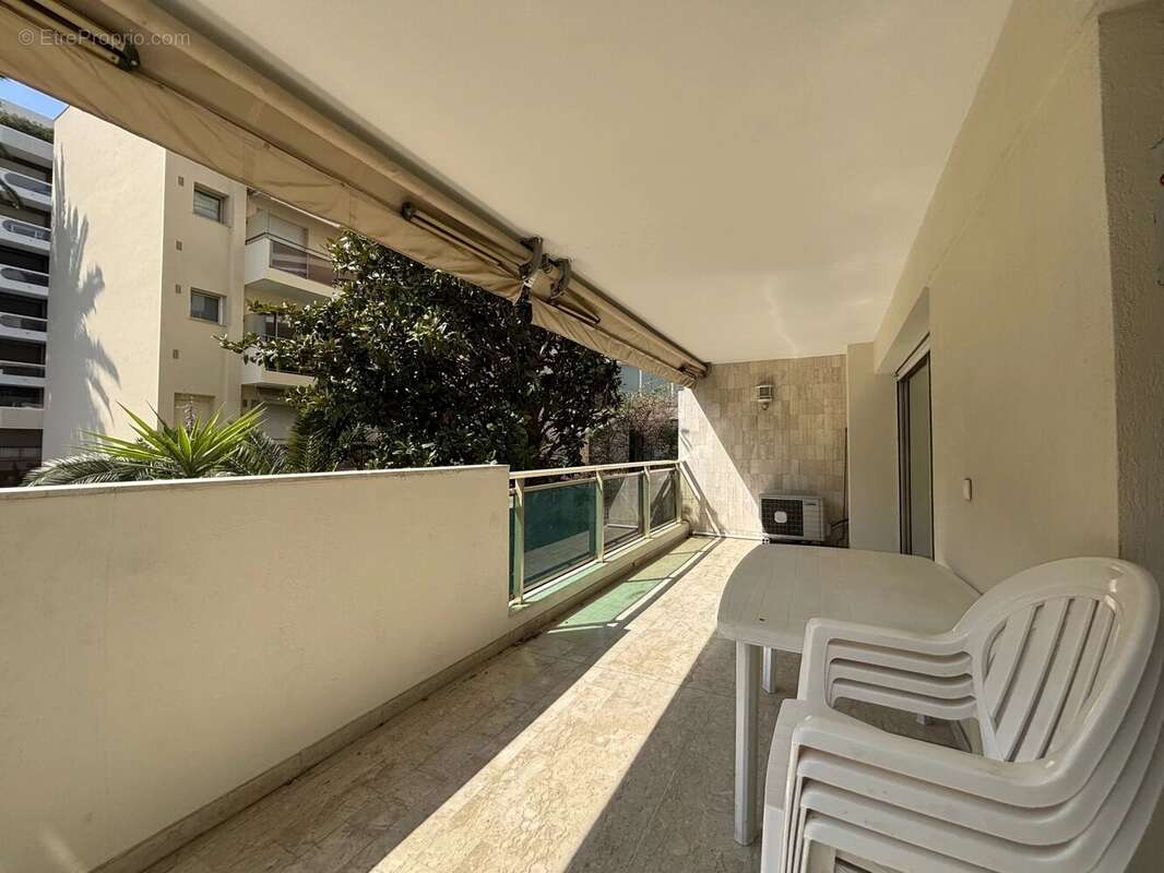 Appartement à CANNES