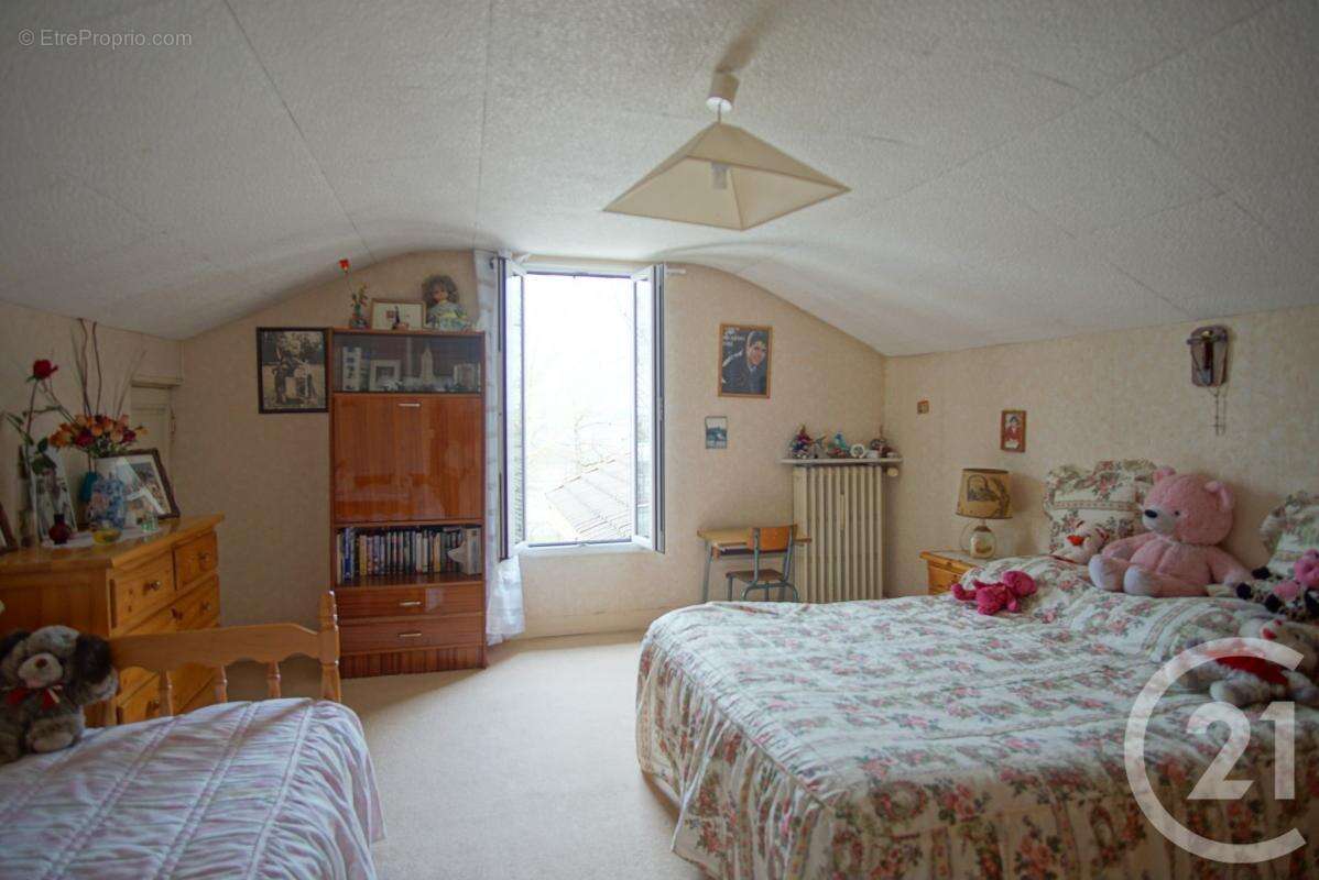 Maison à BONNEUIL-SUR-MARNE