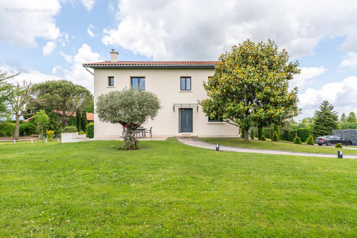 Photo 1 - Maison à DOMMARTIN