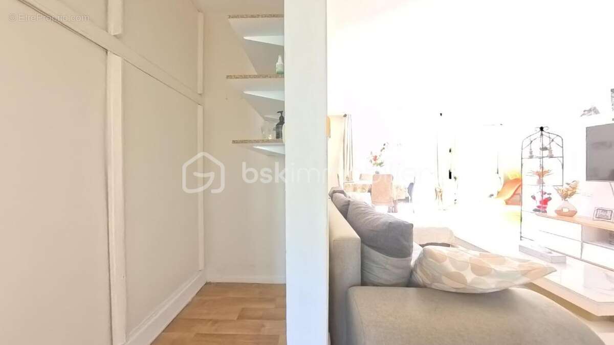 Appartement à CLICHY-SOUS-BOIS