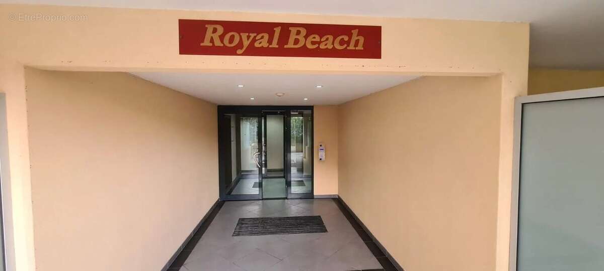 Appartement à ROQUEBRUNE-CAP-MARTIN