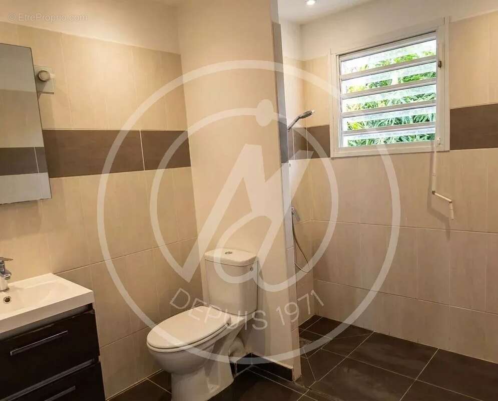 Appartement à LE MOULE