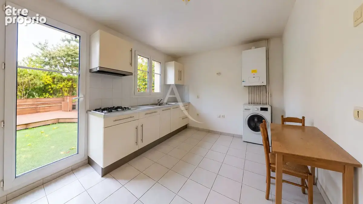 Maison Roissy En Brie 4 pièce(s) 80 m2 - photo 6