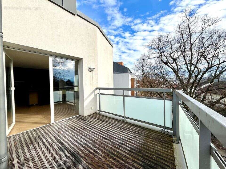 Appartement à SAINT-JULIEN-EN-GENEVOIS