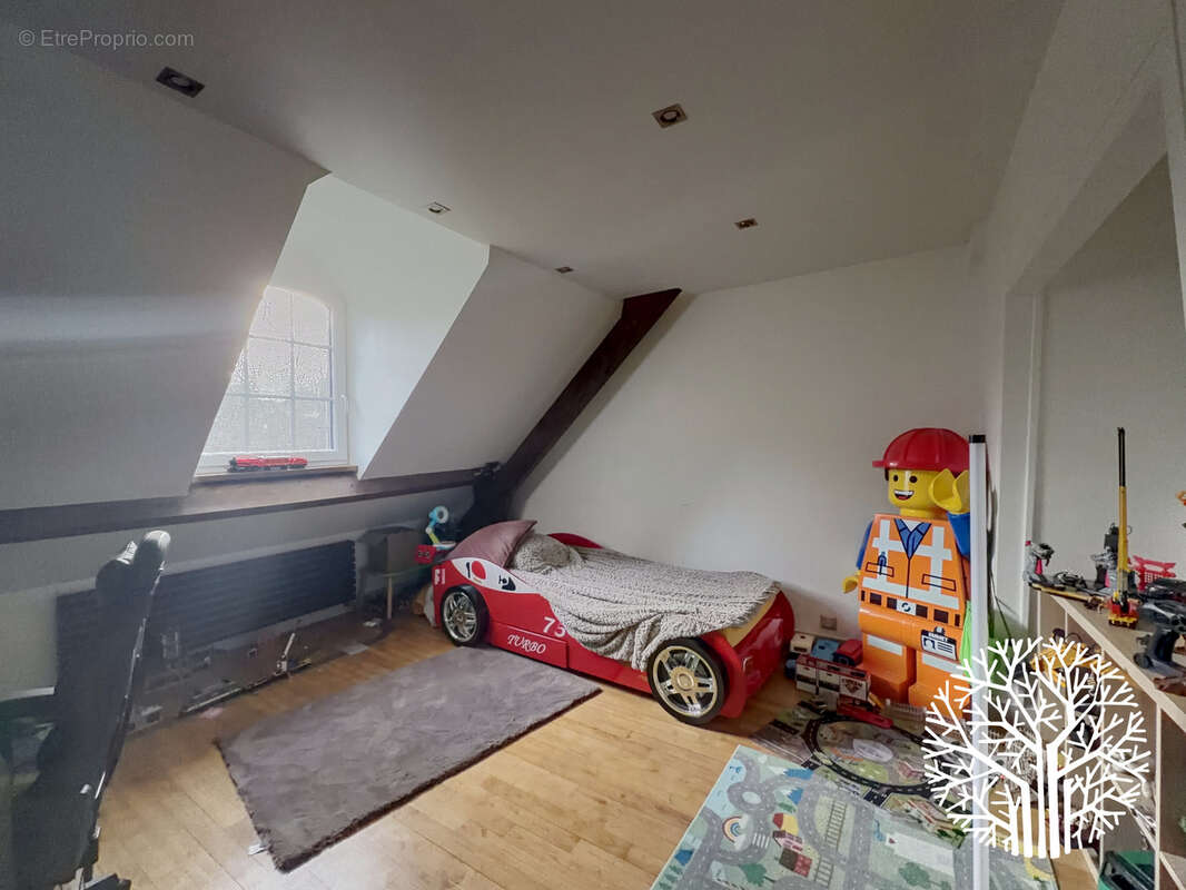 Maison à NOISY-SUR-ECOLE