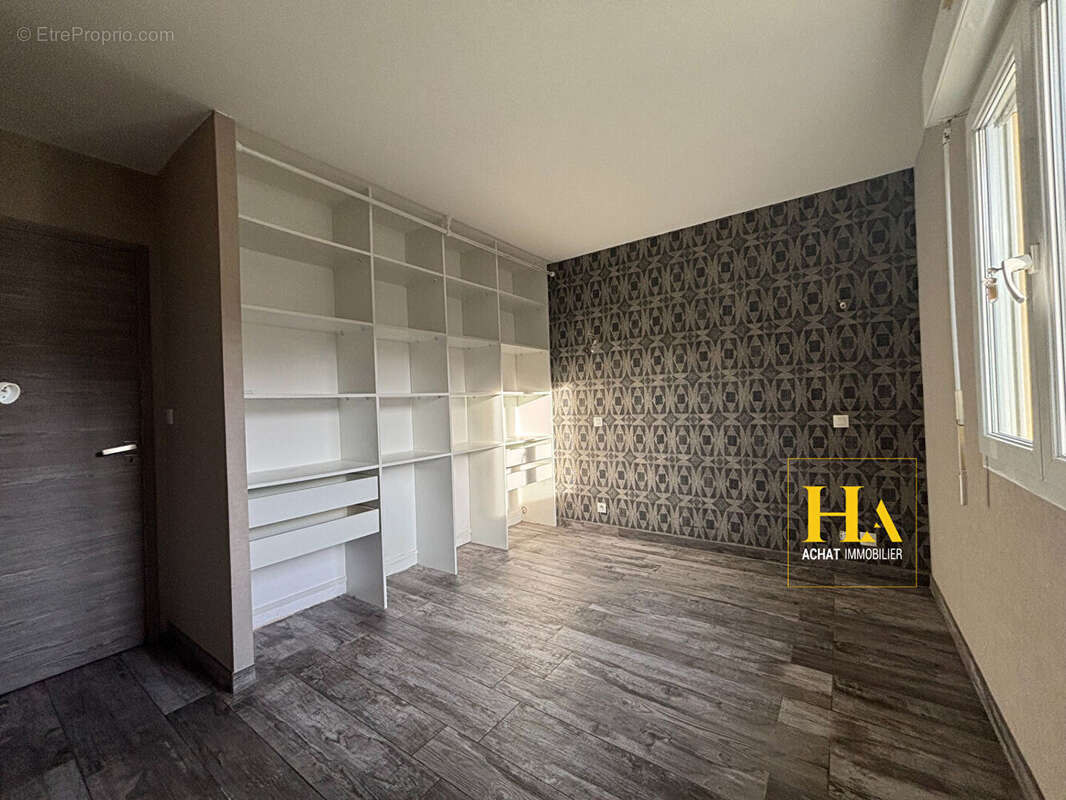 Maison à BOURG-DE-PEAGE