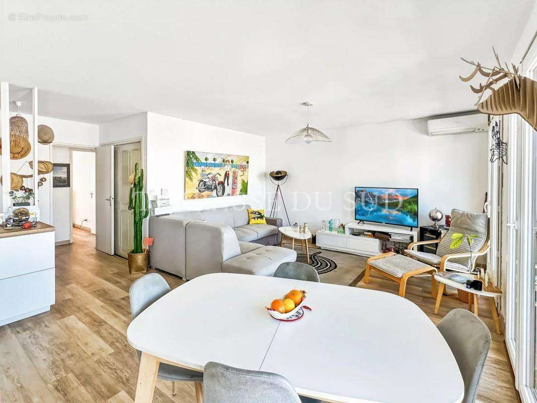 Appartement à MARSEILLE-3E