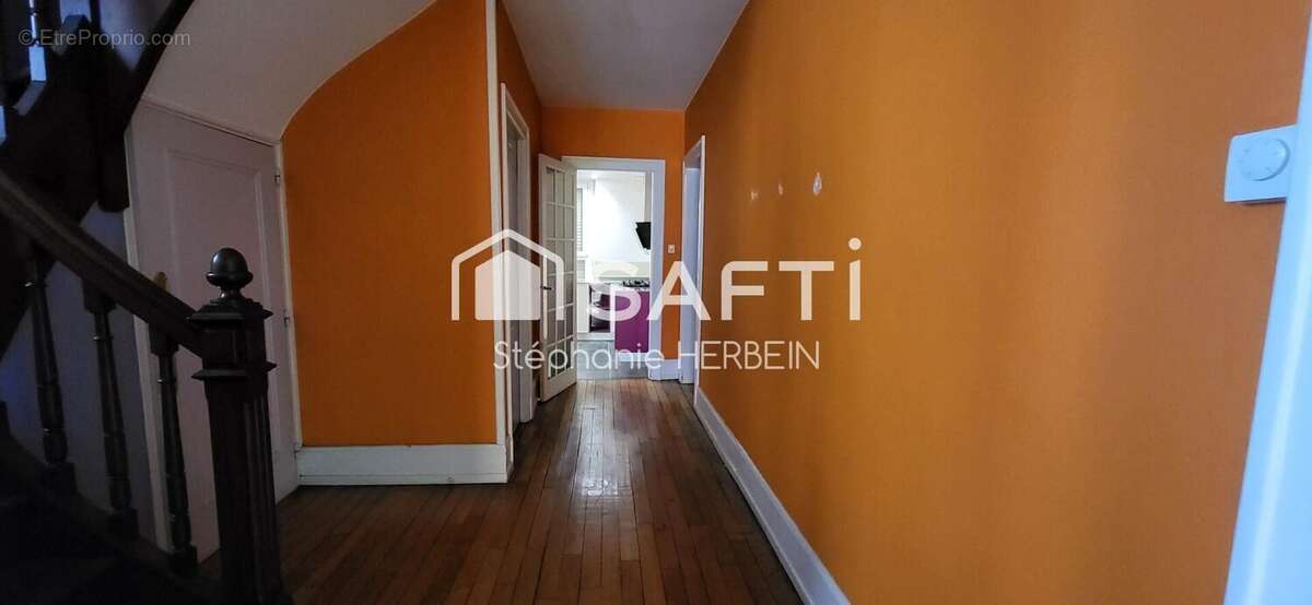 Maison 174 m² à Belfort  - photo 4
