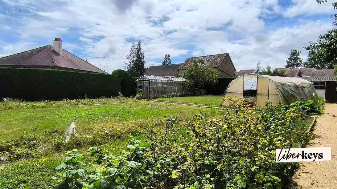 Maison à LA FERTE-VIDAME