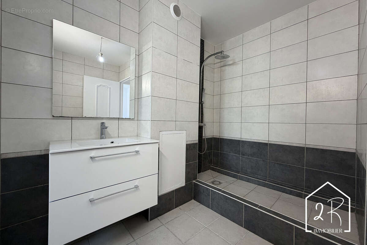 Maison de 91 m2 - Terrain de 257 m2 et garage - photo 10