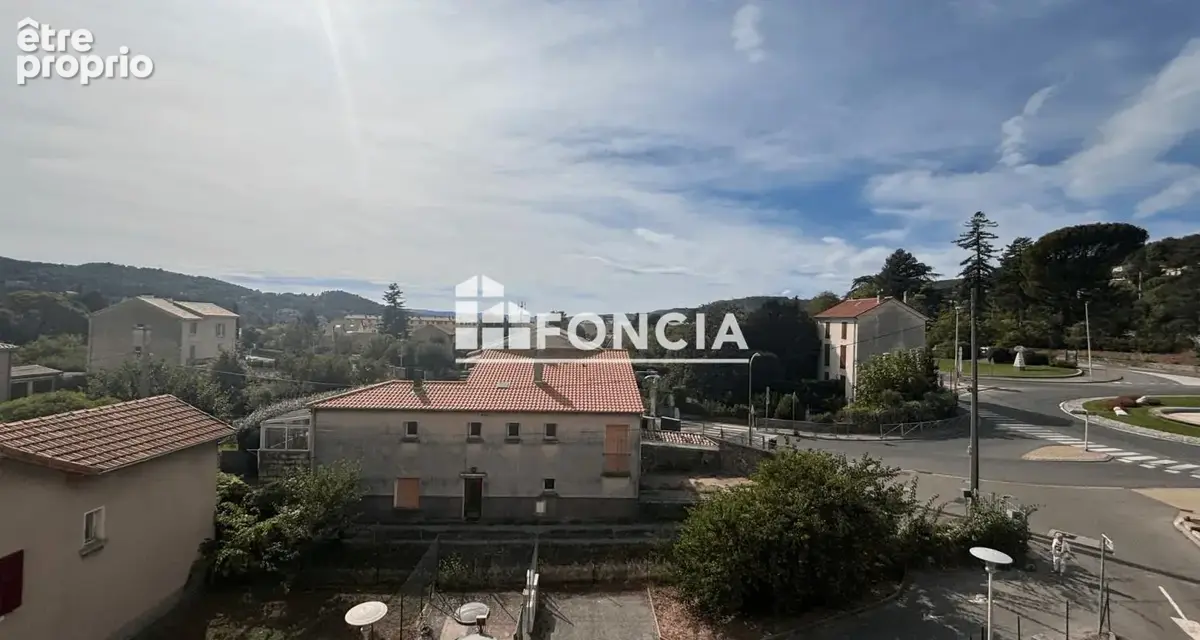 Digne, appartement T2 avec balcon et parking privatif - photo 6