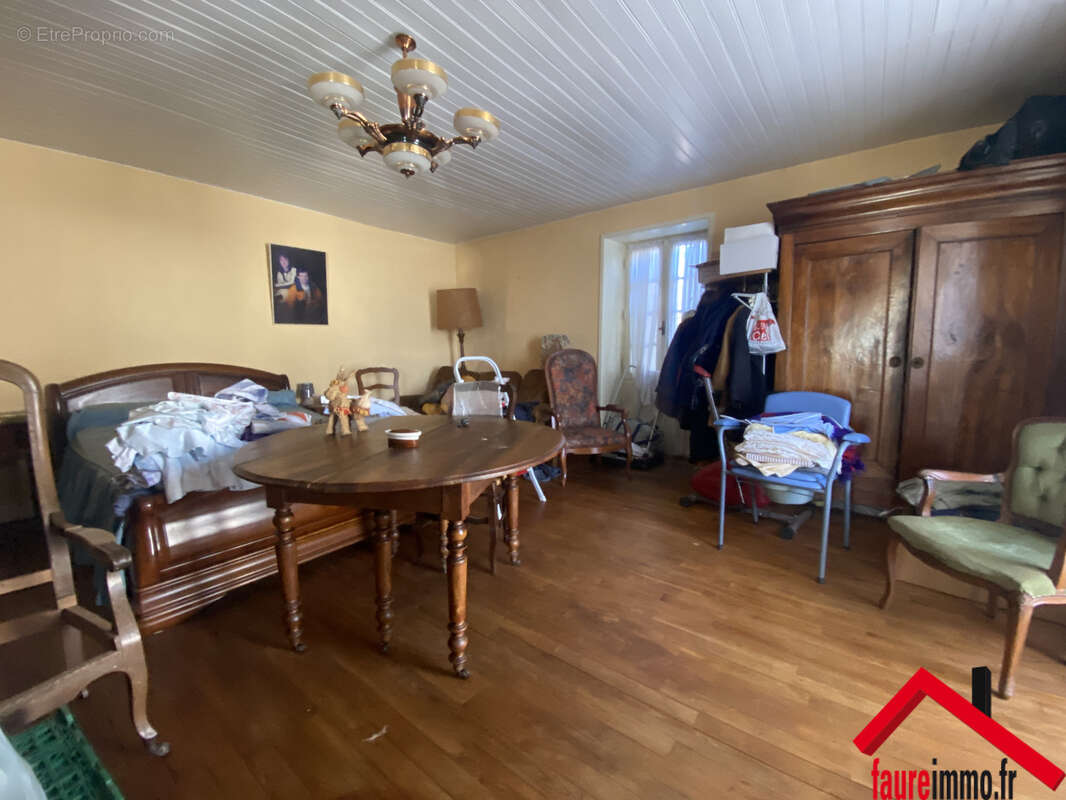 Maison à SAINTE-FEREOLE