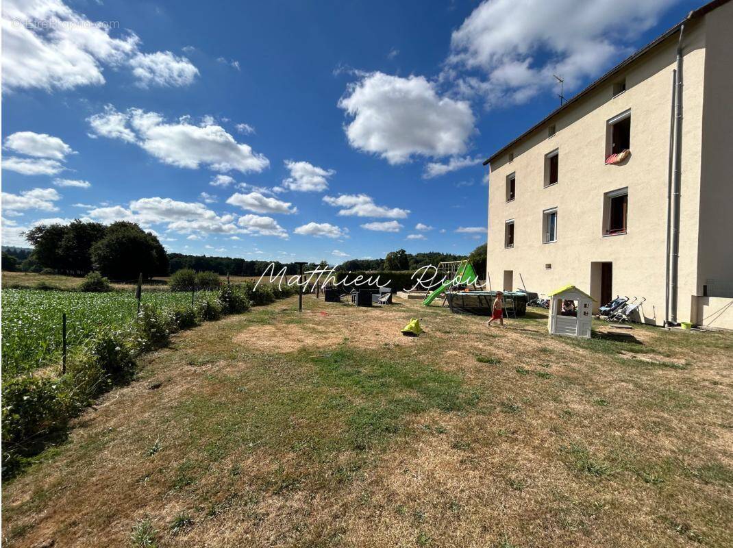 Maison à SAINT-DIZIER-LEYRENNE