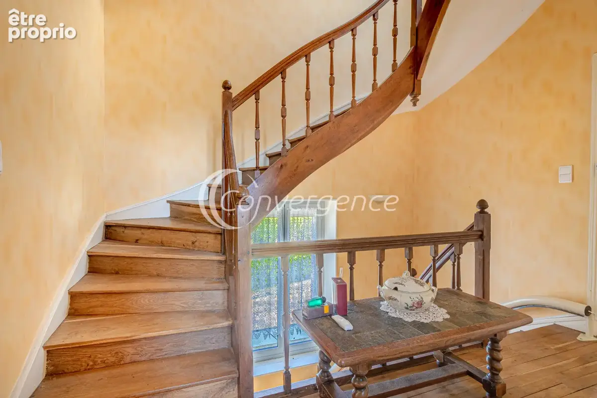 Maison de caractère sur grande parcelle - photo 8