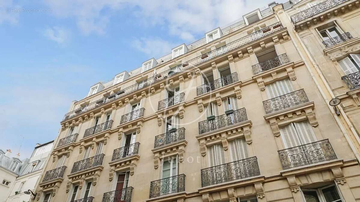 Appartement à PARIS-4E