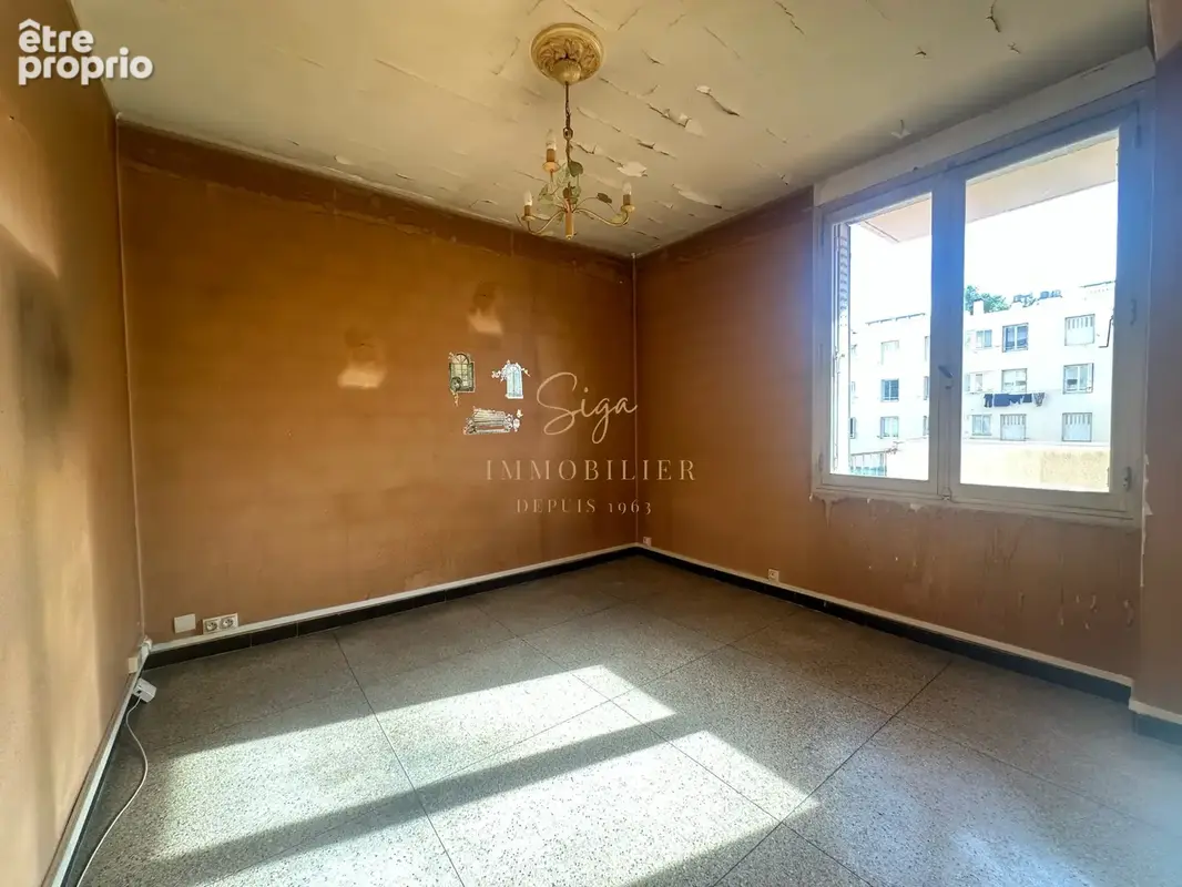 T4/5 77 m2 à rénover avec 2 balcons   marseille 4ᵉ - photo 3