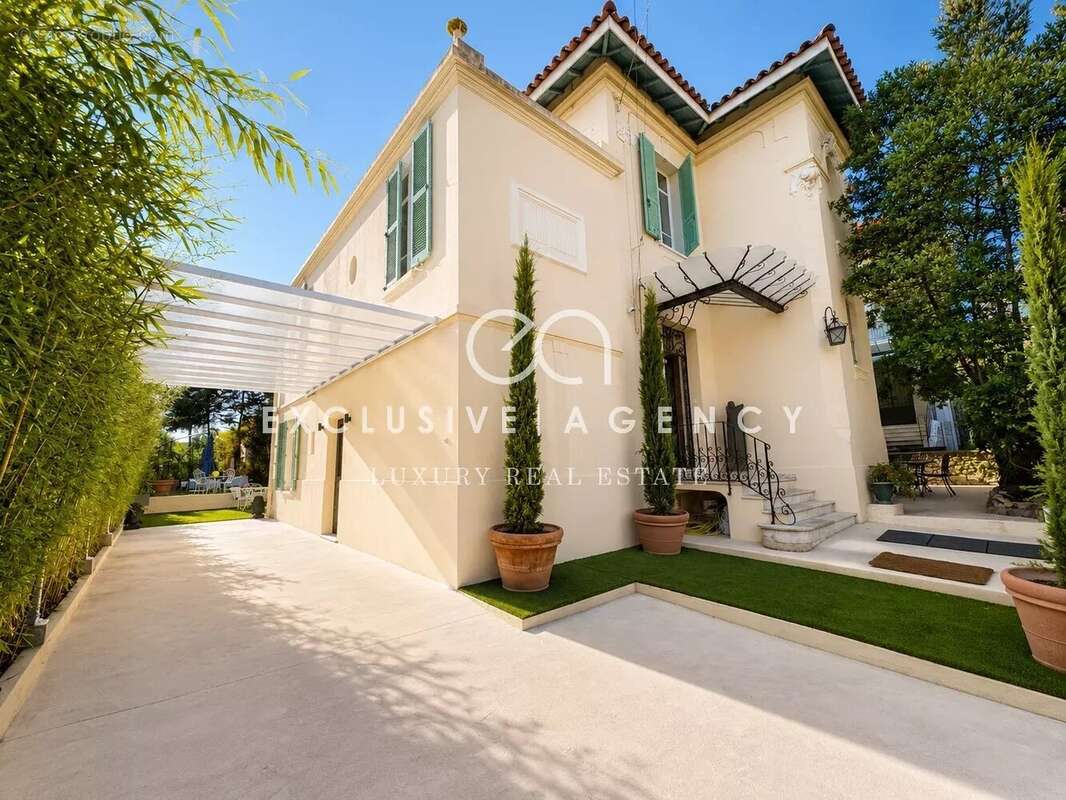 Cannet Europe maison bourgeoise 302m² au calme - photo 20