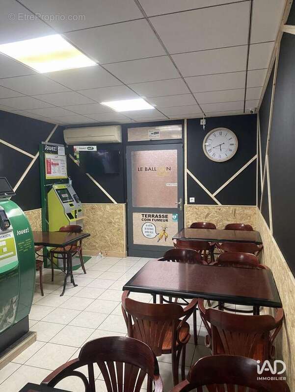 Photo 5 - Commerce à VARANGEVILLE