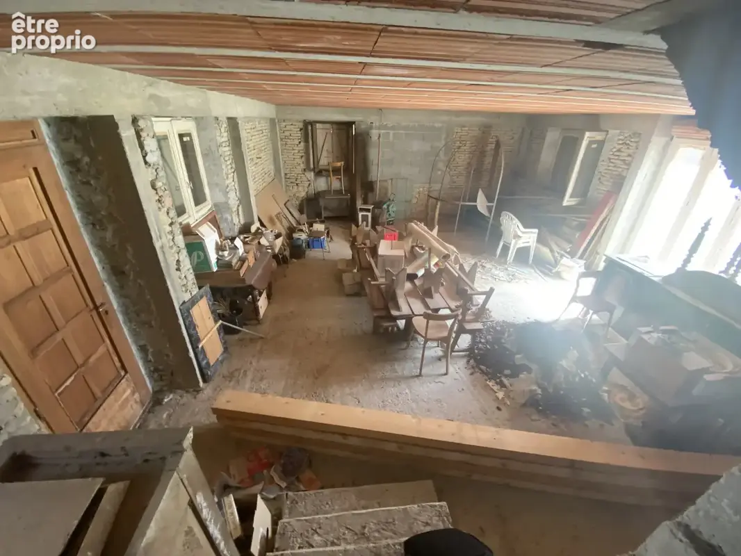 Maison à rénover avec jardin - photo 5