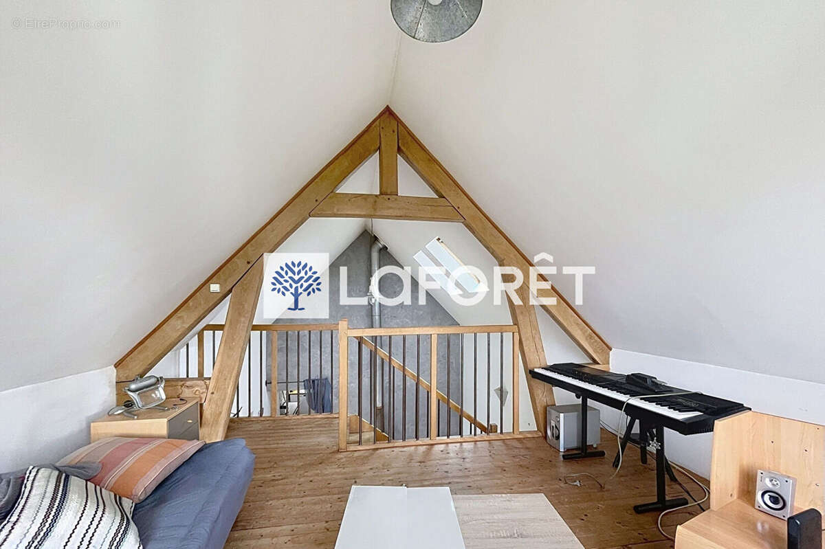 Maison à SAINT-MARTIN-DE-BOSCHERVILLE