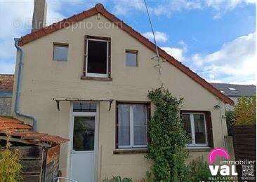 Maison à MILLY-LA-FORET