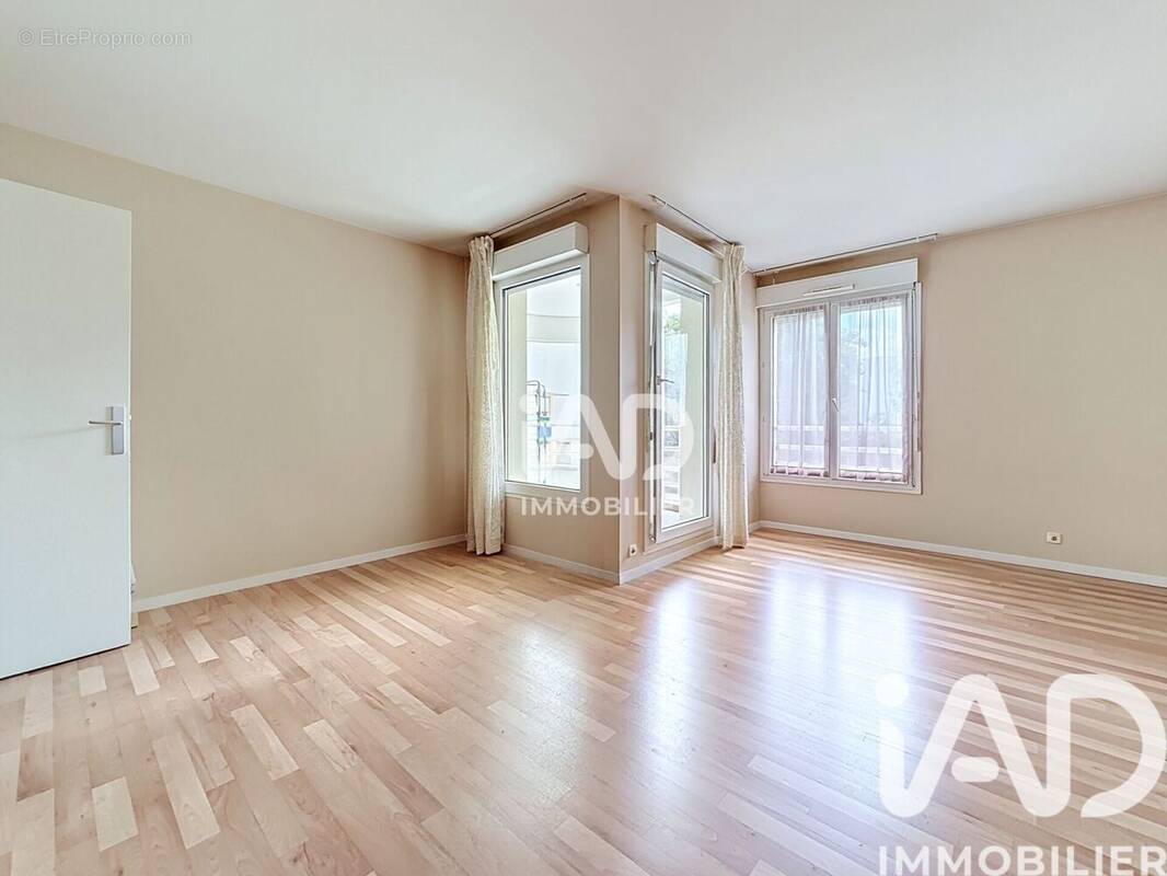 Photo 1 - Appartement à VELIZY-VILLACOUBLAY