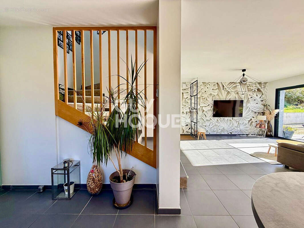 Maison à GRESY-SUR-AIX