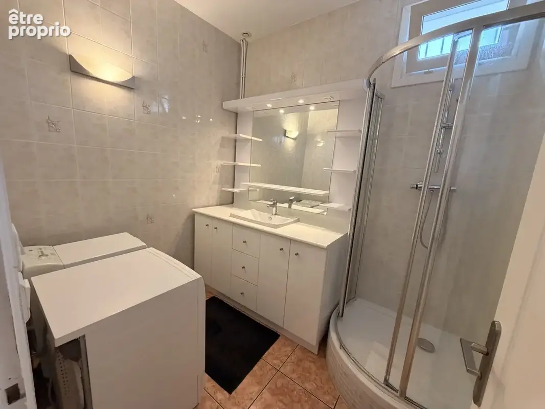 T6 avec 4 chambres, grand balcon donnant sur jardin au calme - photo 7